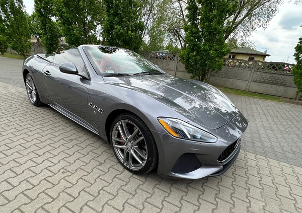 Maserati GranCabrio cena 499900 przebieg: 19600, rok produkcji 2019 z Poznań małe 466